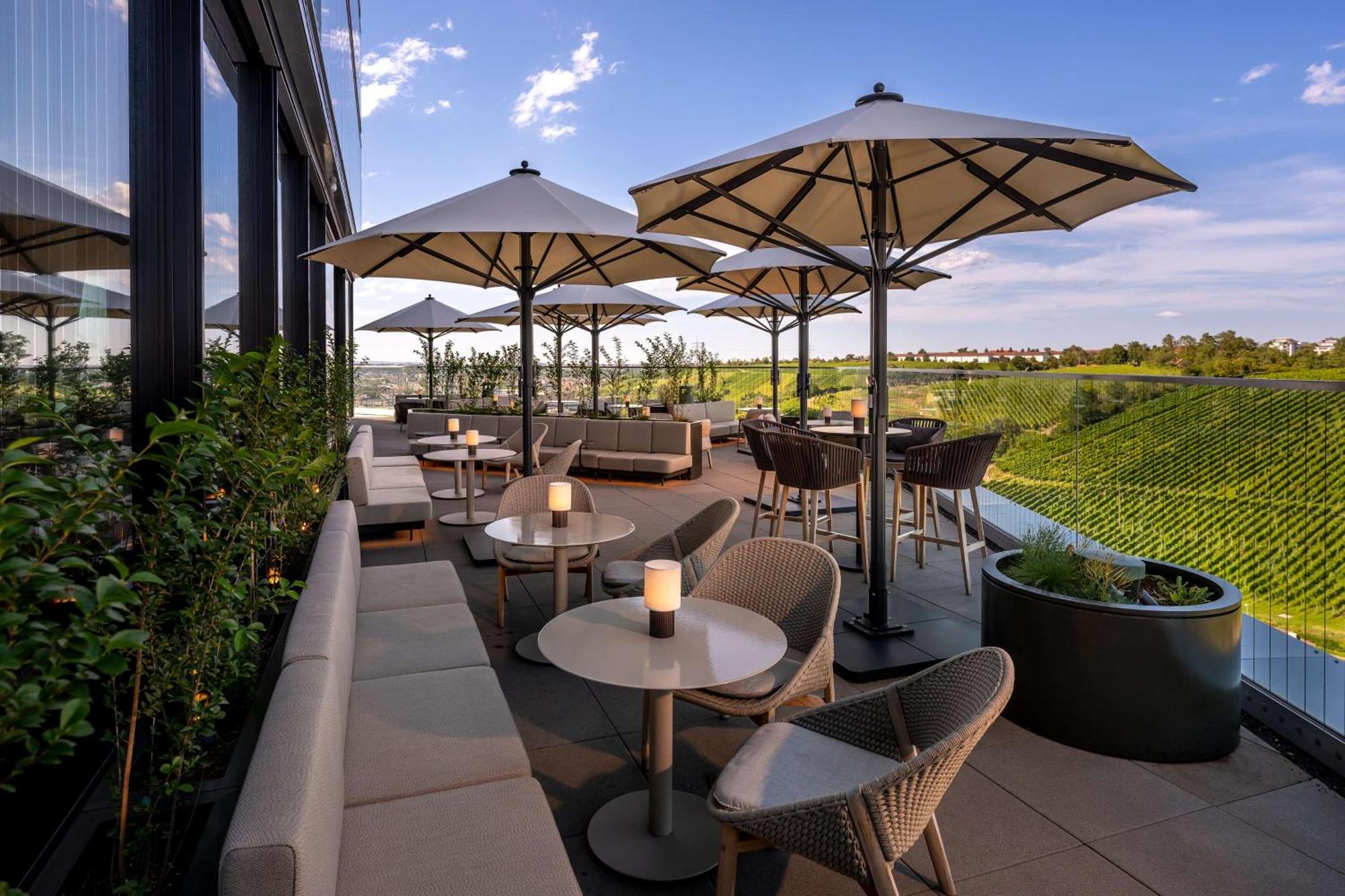 Hotel Radisson Blu At Porsche Design Tower Stuttgart