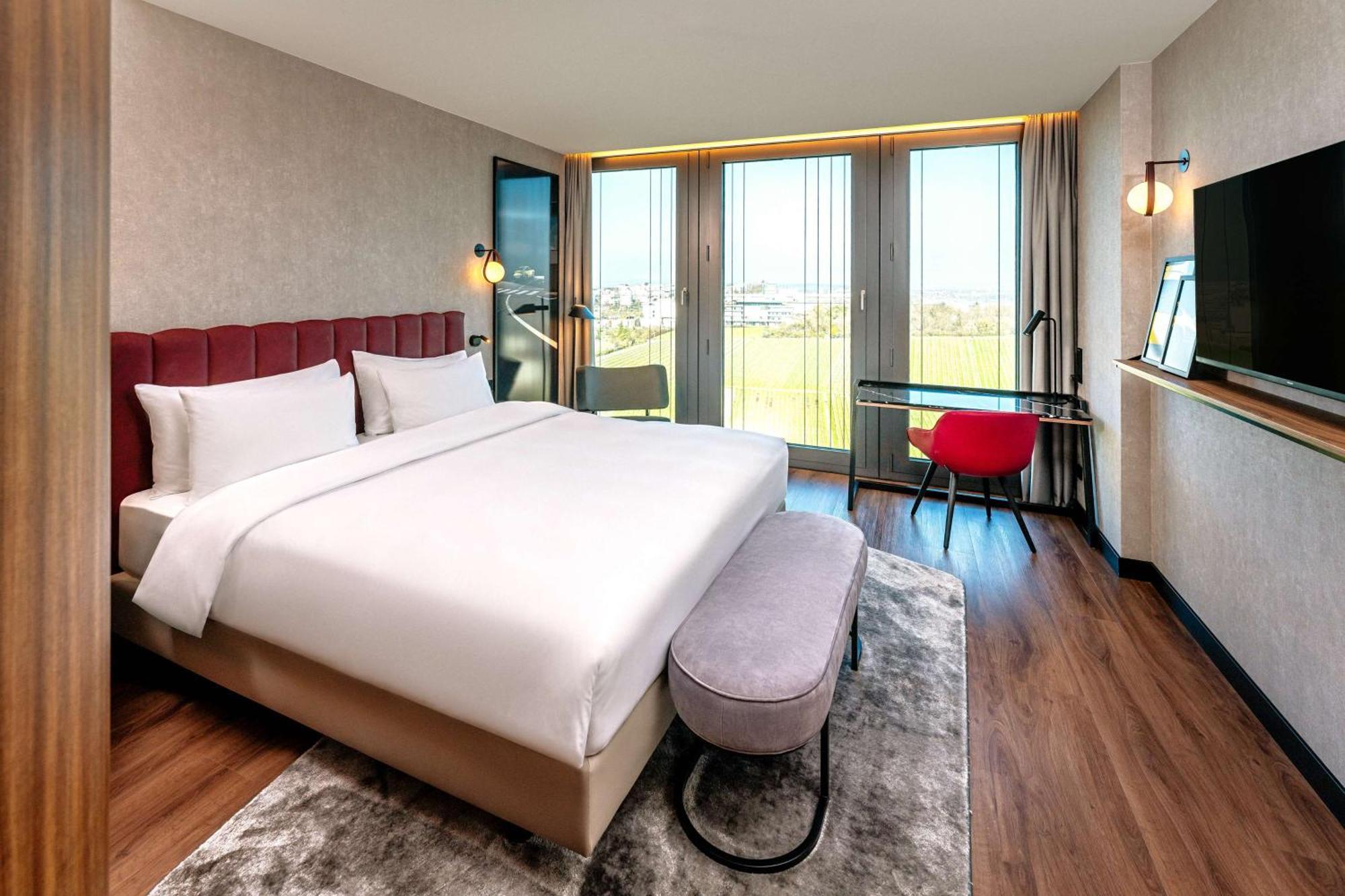 Hotel Radisson Blu At Porsche Design Tower Stoccarda